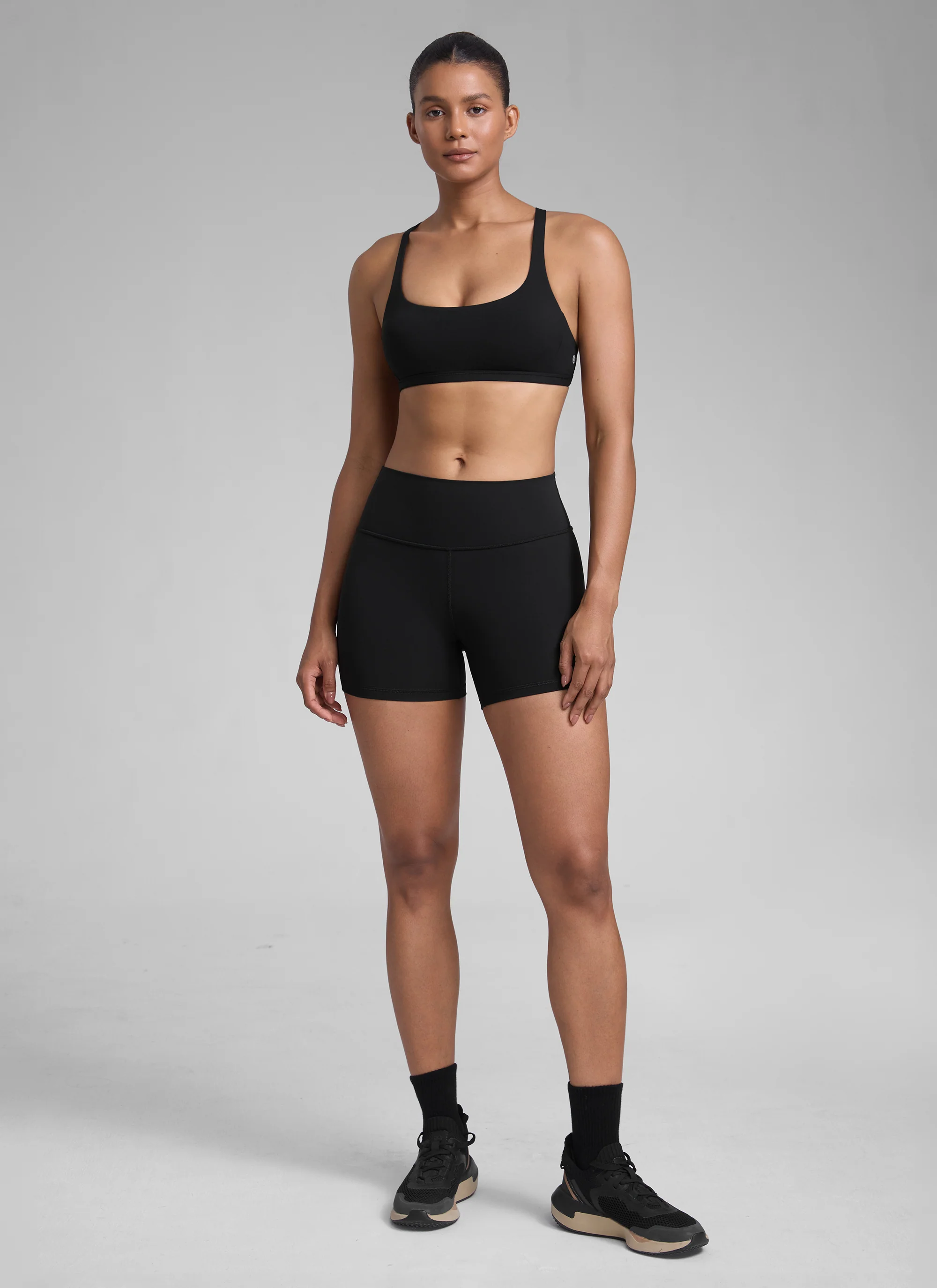 Nakedfeel Low Cut Strappy Bra (6 Straps) - Image 13