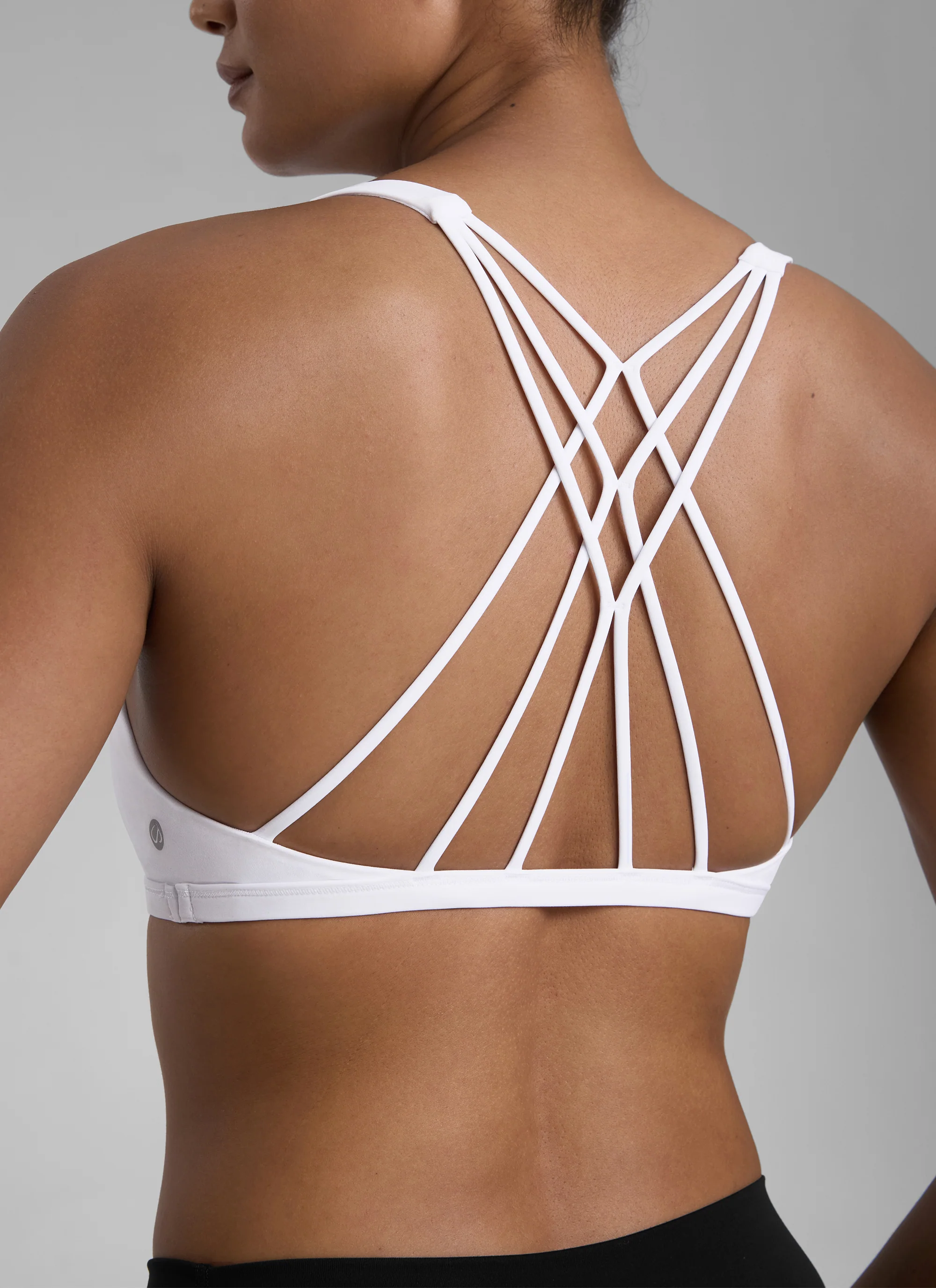 Nakedfeel Low Cut Strappy Bra (6 Straps) - Image 21