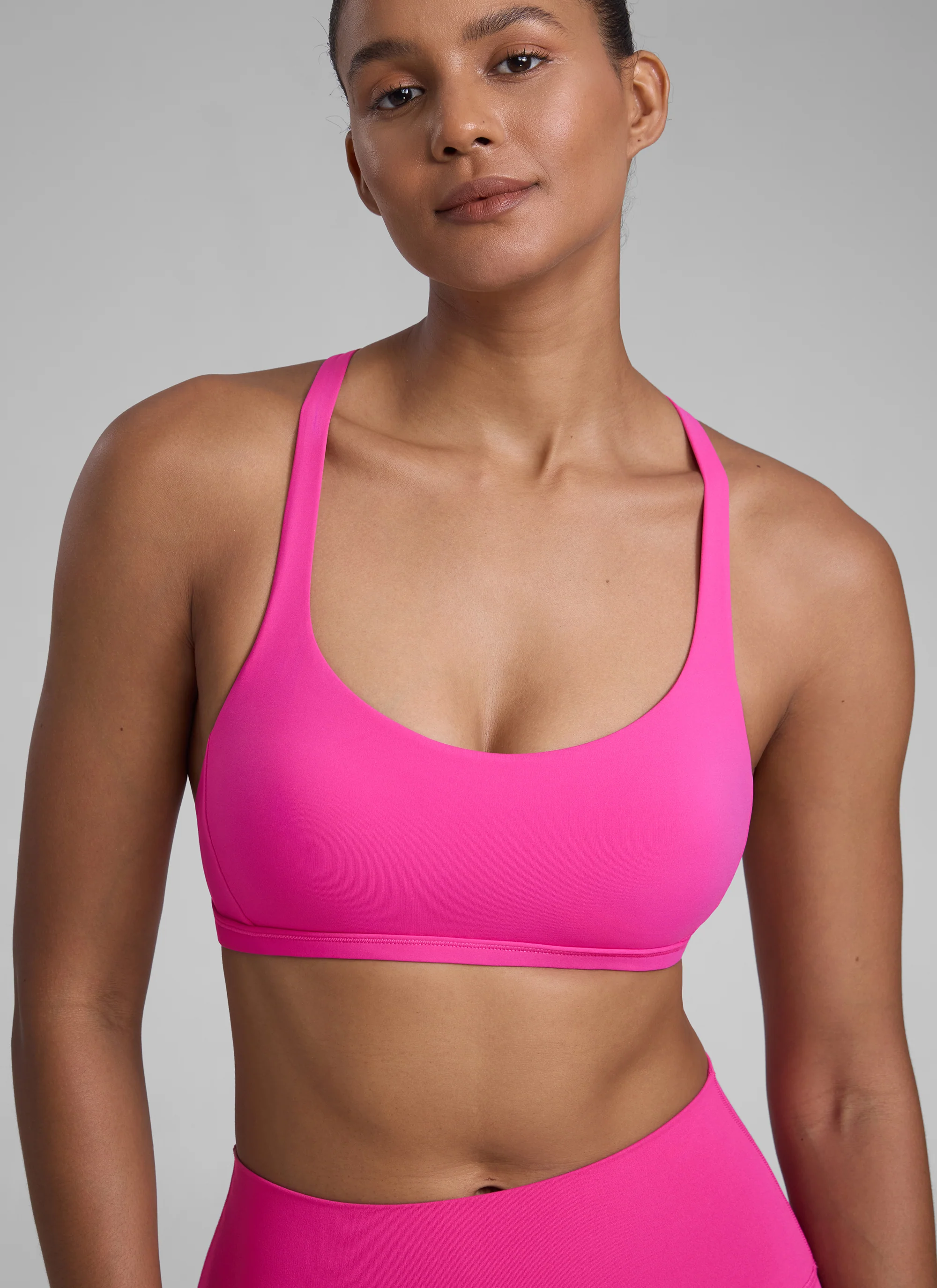 Nakedfeel Low Cut Strappy Bra (6 Straps) - Image 39