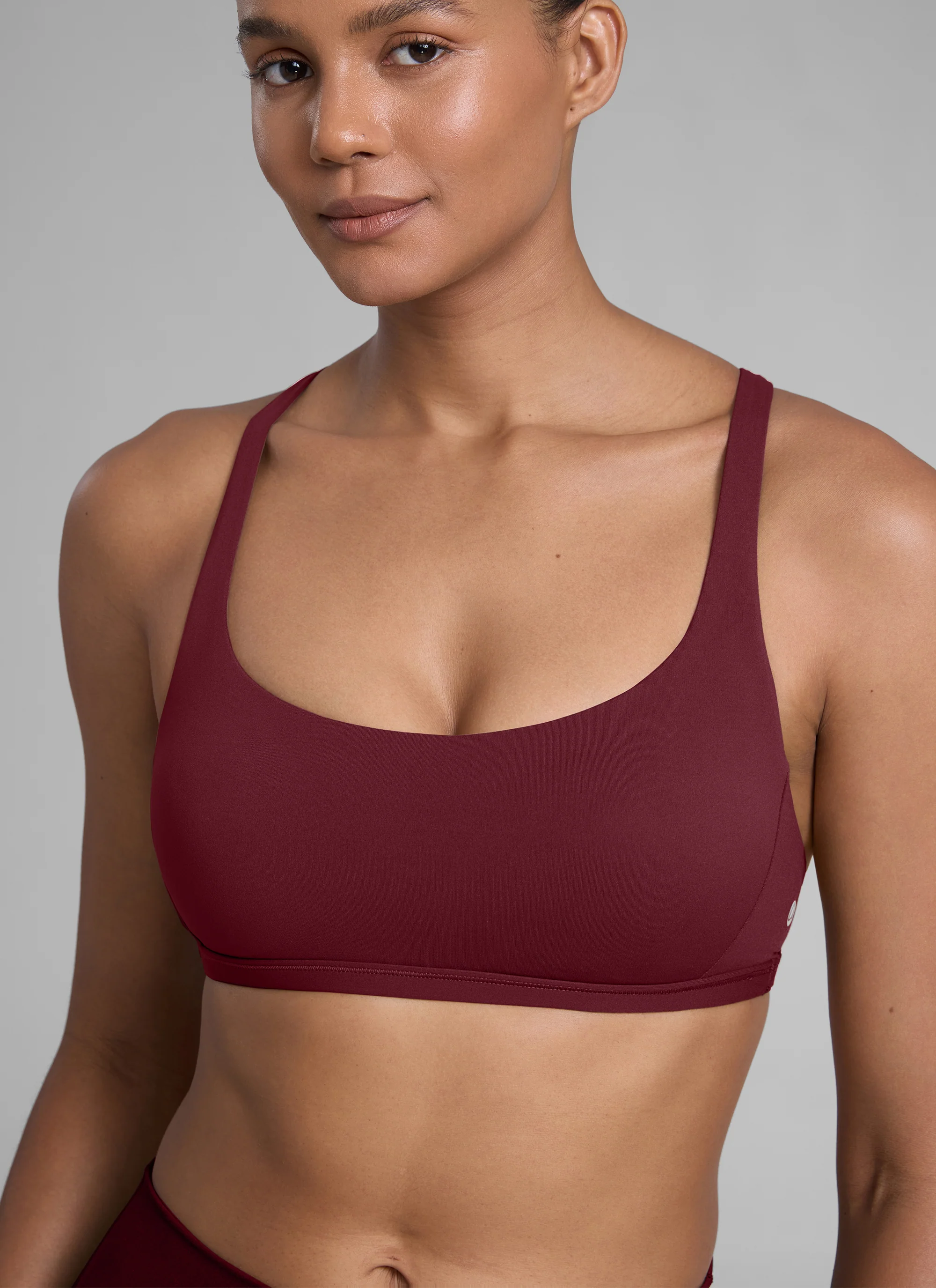 Nakedfeel Low Cut Strappy Bra (6 Straps) - Image 35