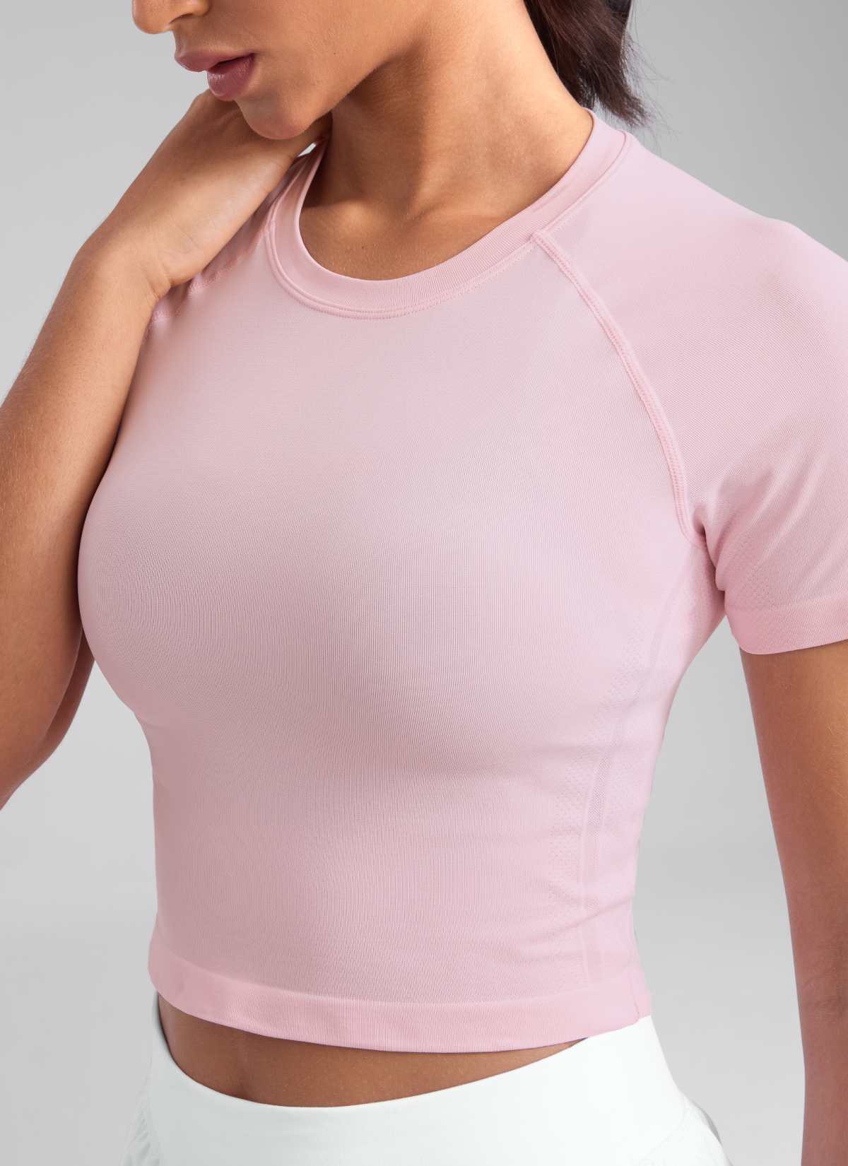 Seamless Crew Neck Cropped Short Sleeve - Image 10