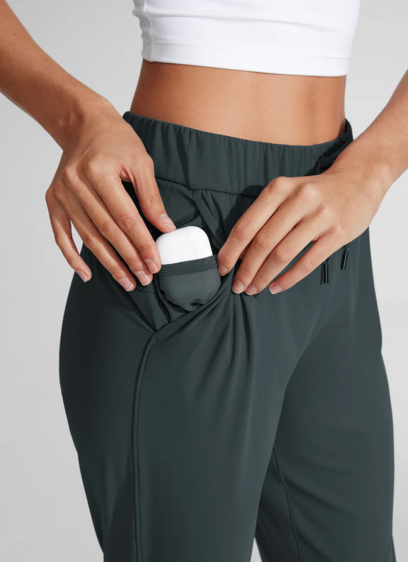 Stretch Drawstring 7/8 Pocket Pant 27'' - Image 24