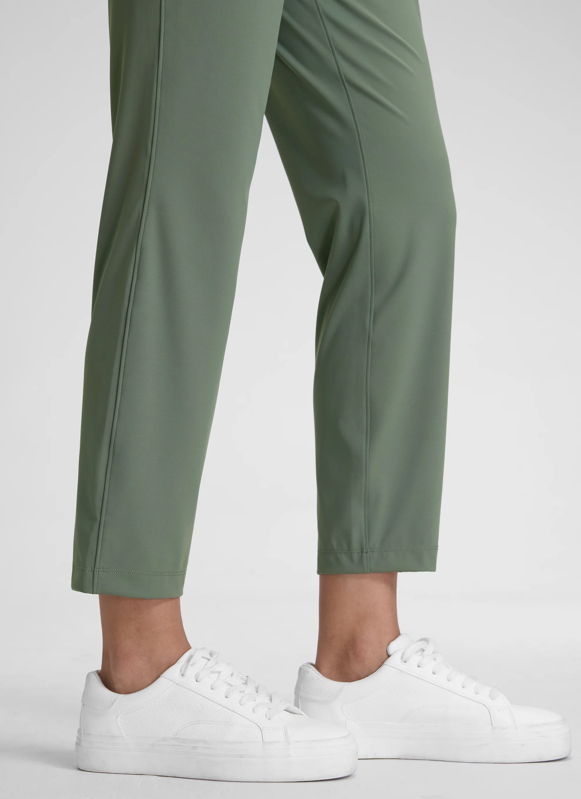 Stretch Drawstring 7/8 Pocket Pant 27'' - Image 4