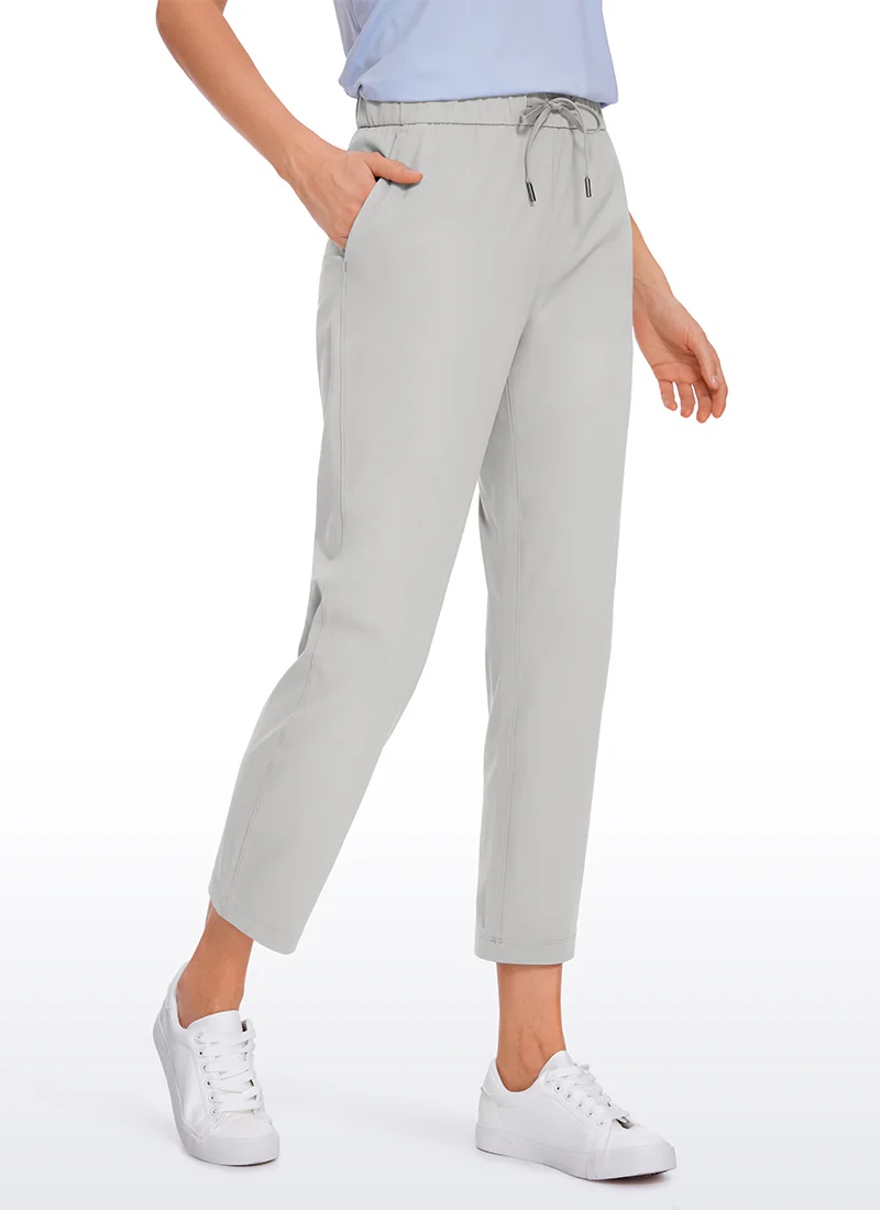On the Travel Pocket Pant 25'' - Image 11