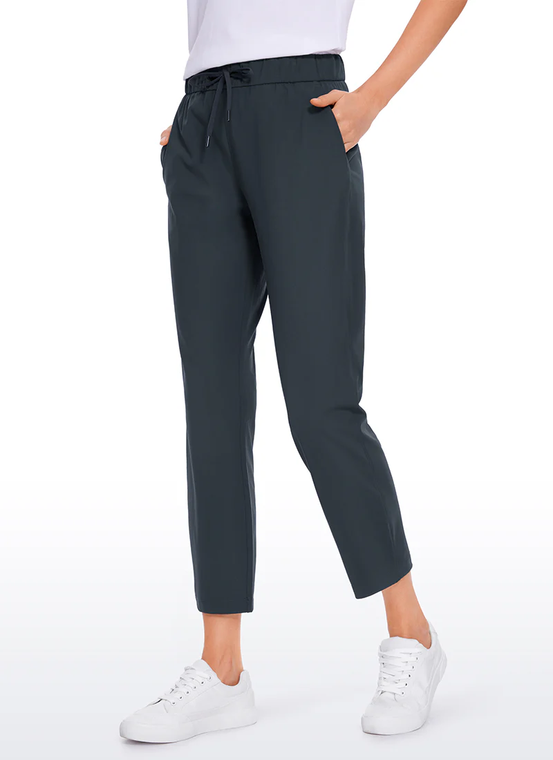 On the Travel Pocket Pant 25'' - Image 15