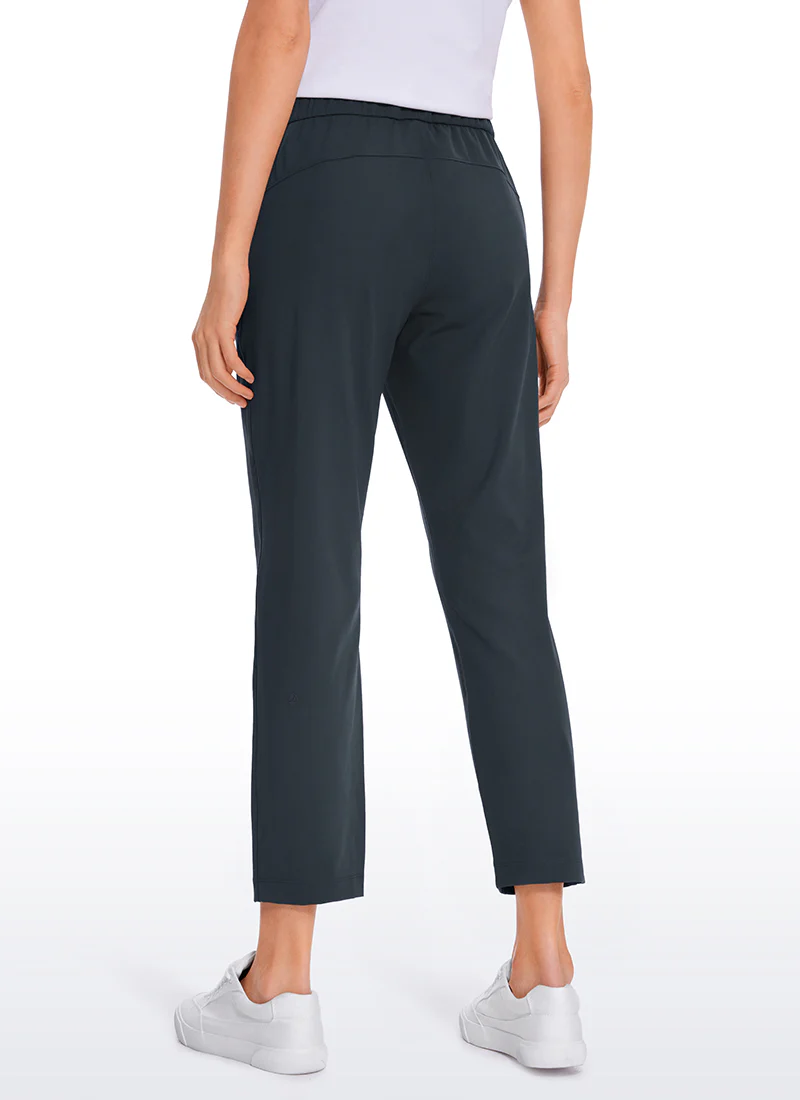On the Travel Pocket Pant 25'' - Image 16