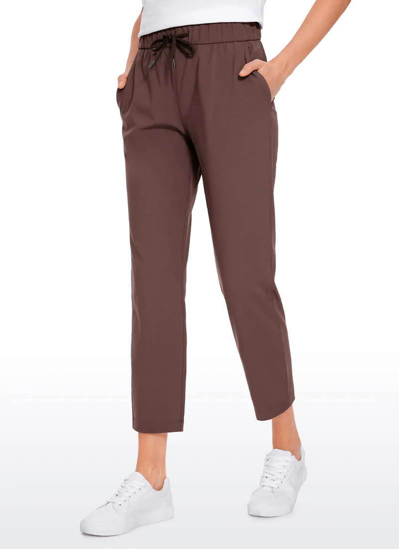 On the Travel Pocket Pant 25'' - Image 24