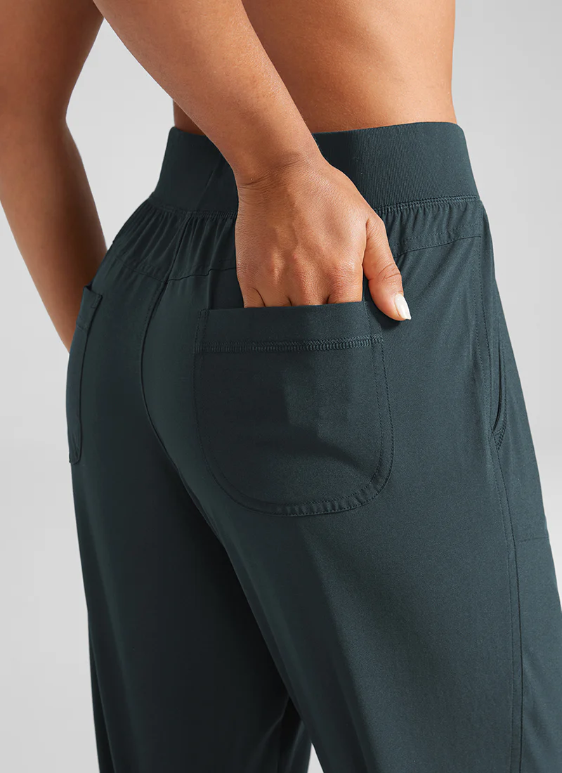 Feathery-Fit Drawstring Pocket Jogger 28'' - Image 28