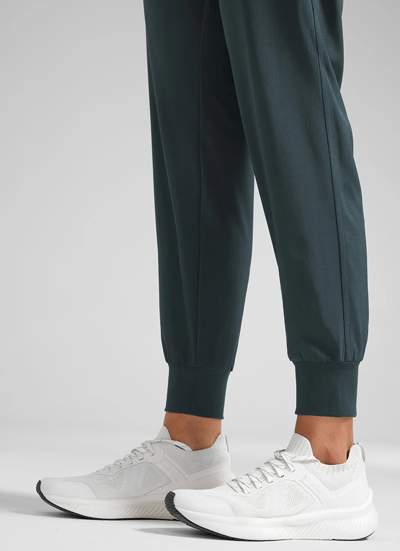Feathery-Fit Drawstring Pocket Jogger 28'' - Image 29