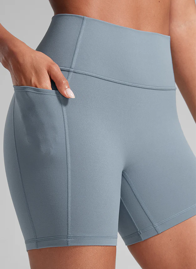 Secretsculpt™ No Front Seam Pocket Shorts 5'' - Image 9