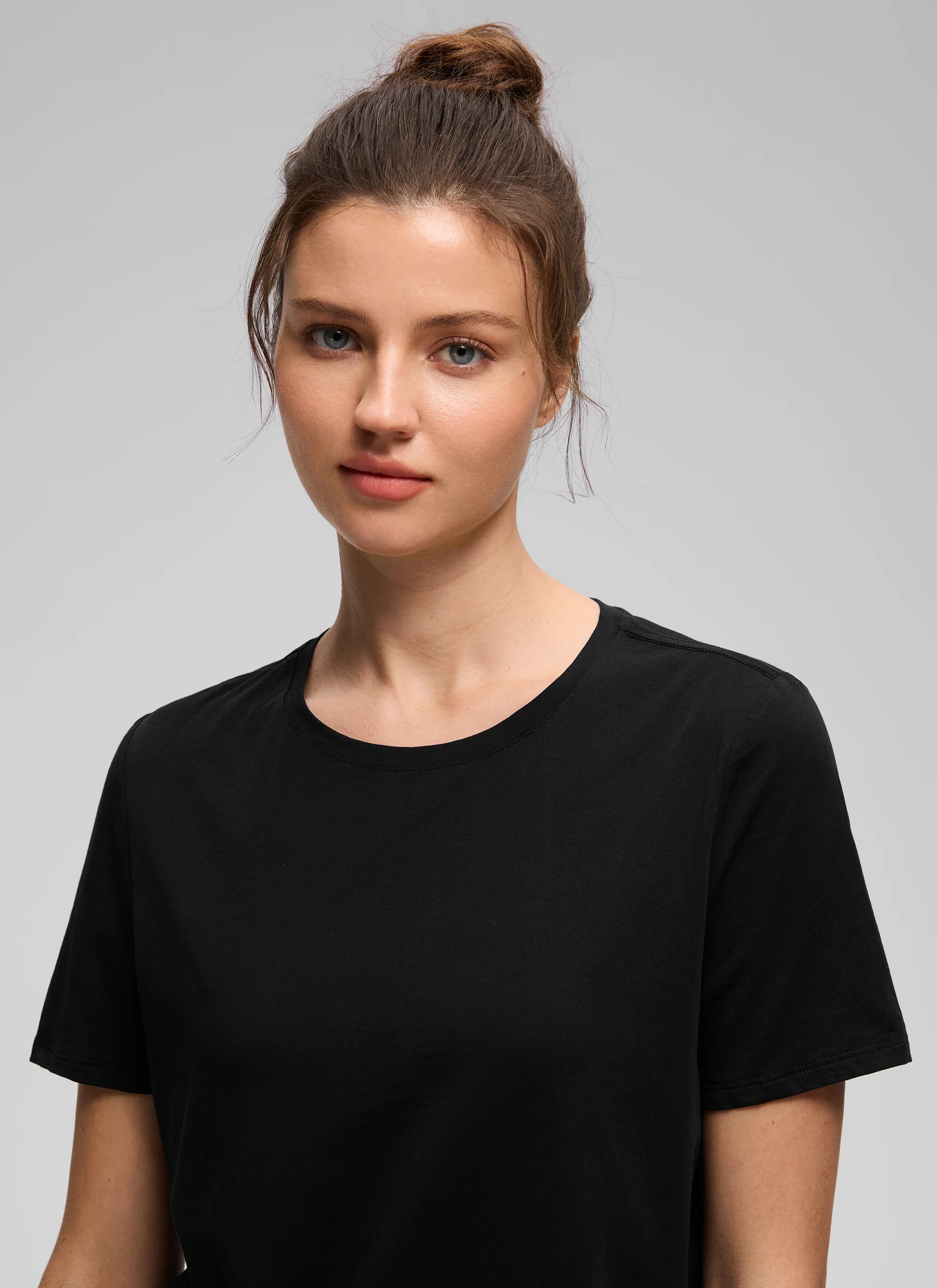 Pima Cotton Round Neck Short Sleeve - Image 5