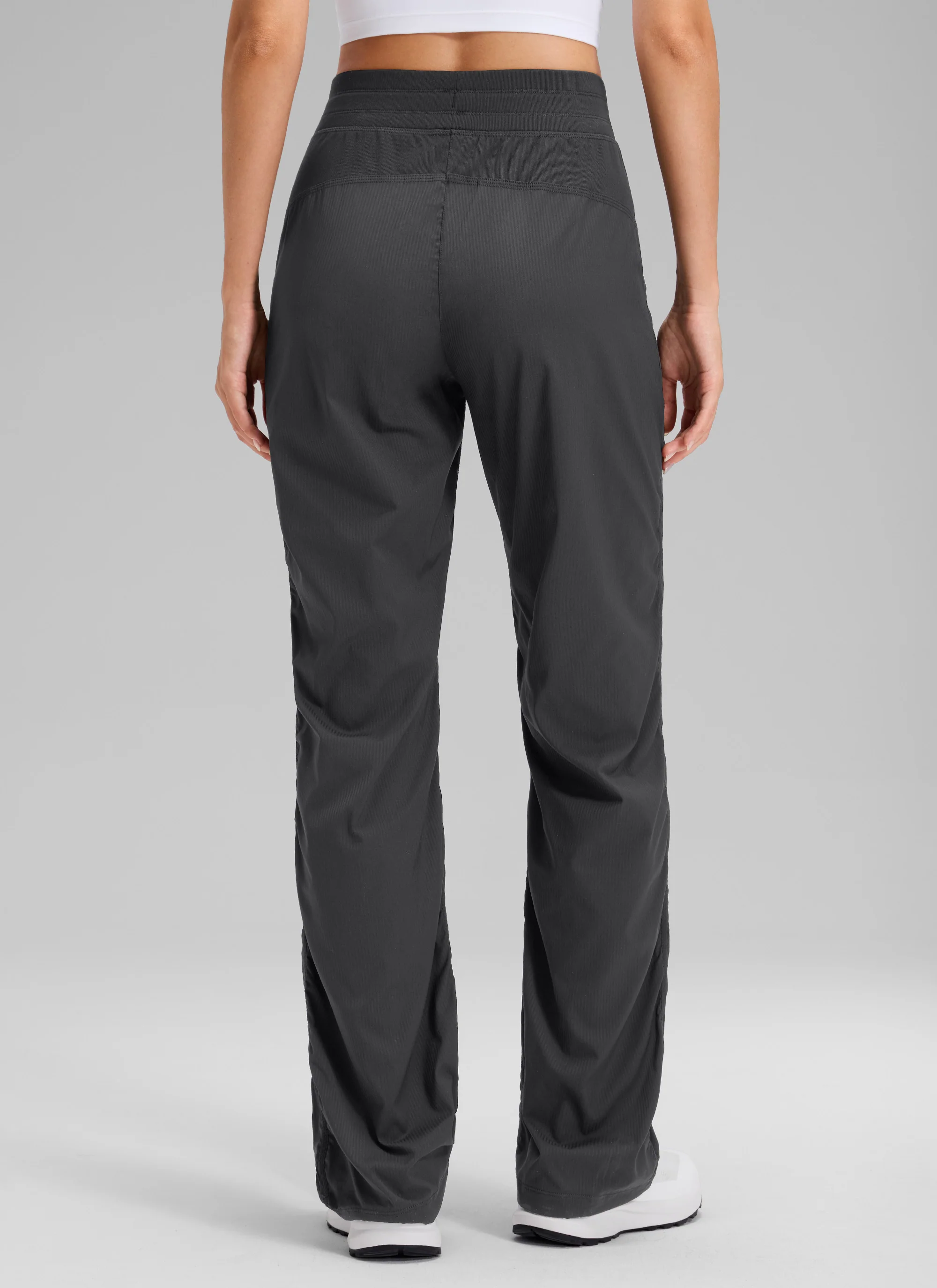 Lightweight Straight Leg Pocket Pant 32" - Image 11