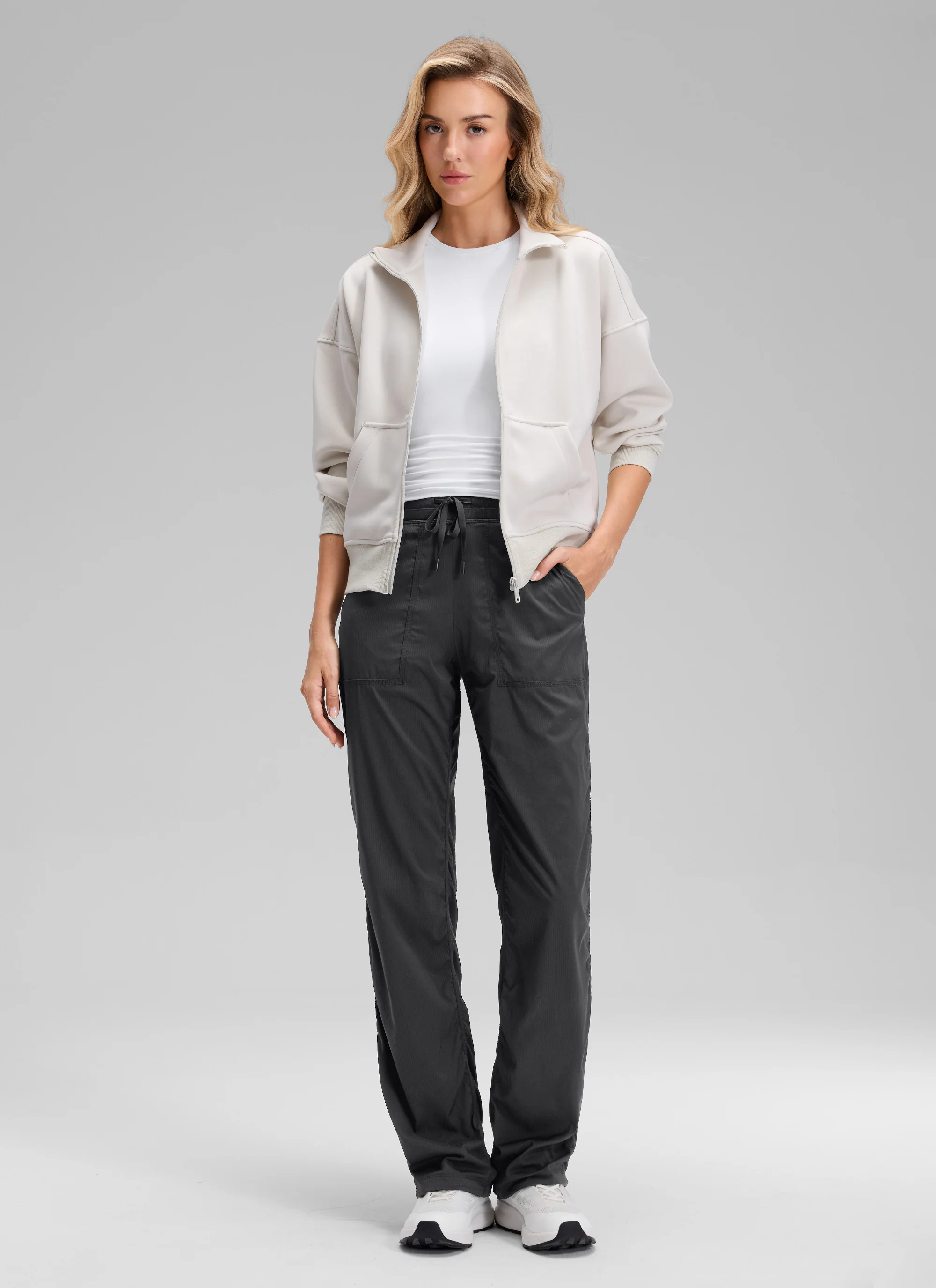 Lightweight Straight Leg Pocket Pant 32" - Image 12