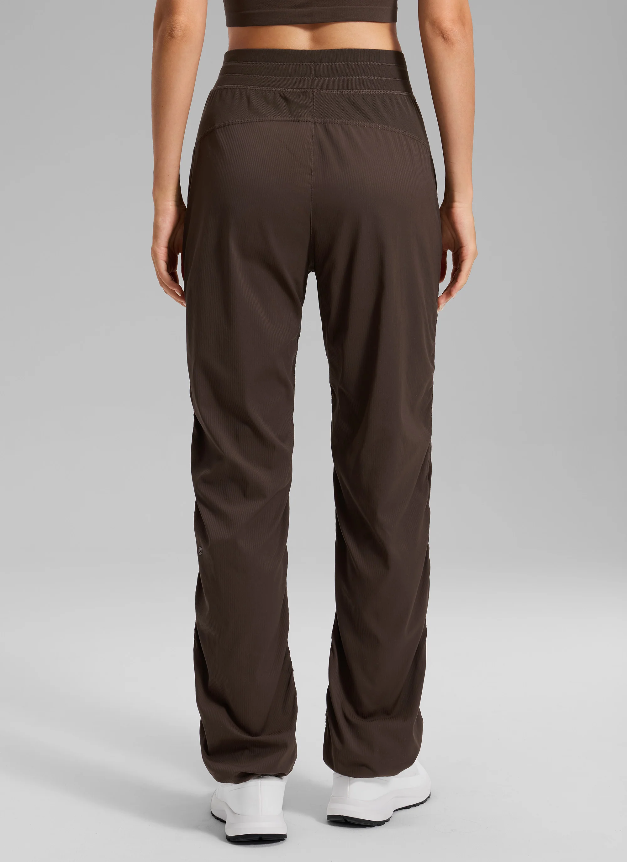 Lightweight Straight Leg Pocket Pant 32" - Image 16