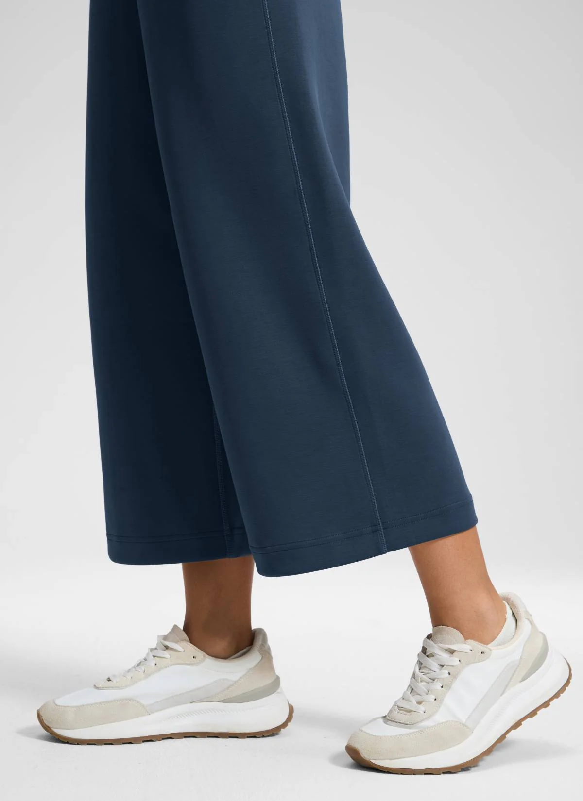 SoftAura Wide Leg Cropped Sweatpant 25" - Image 5