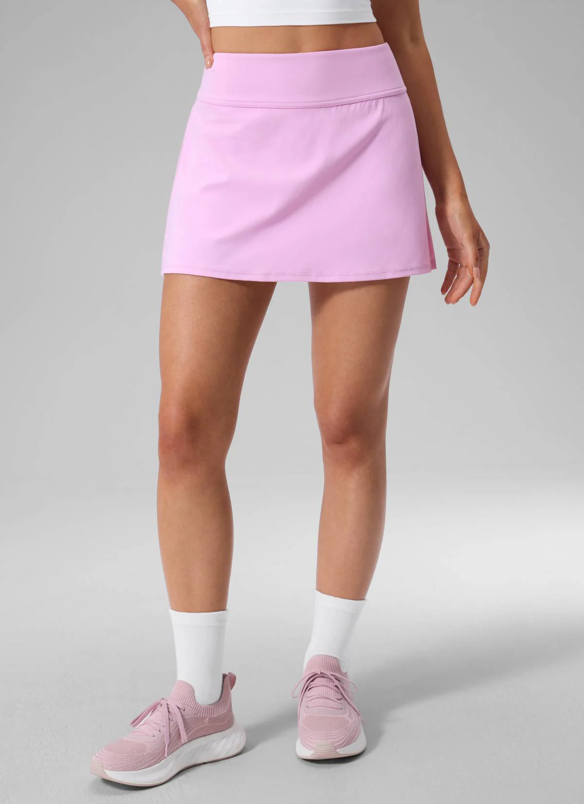 Dual-fabric Pleated Back Mini Tennis Skirt - Image 20