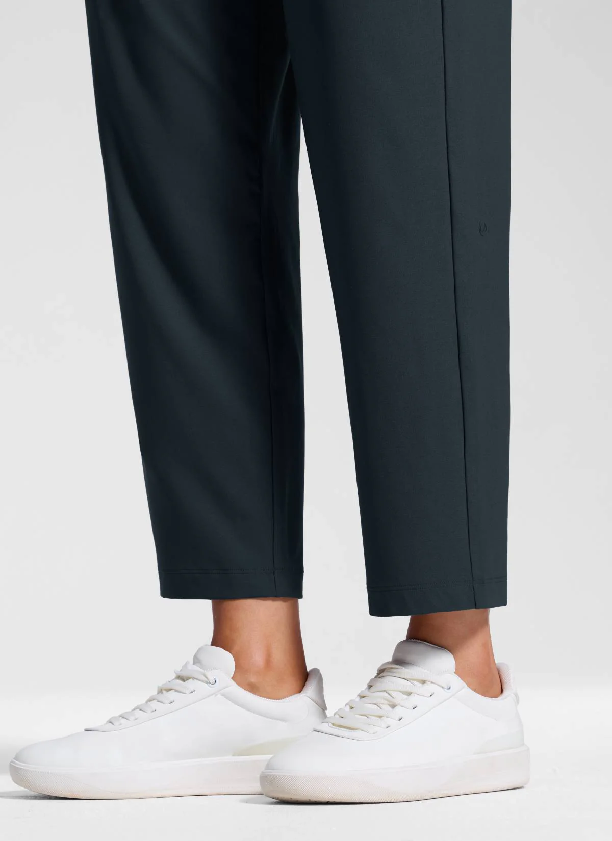 Feathery-Fit Drapey Tapered Ankle Pant 27" - Image 16